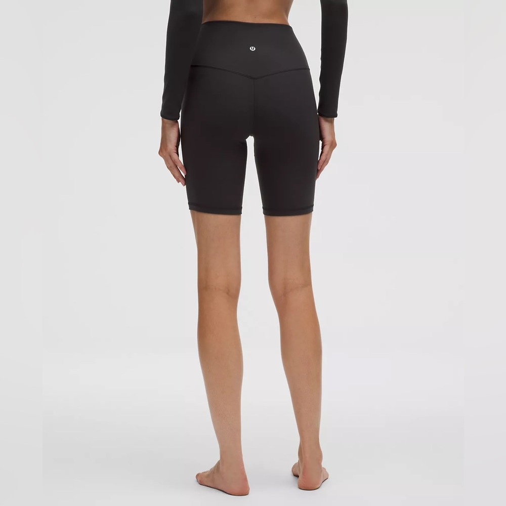 Women’s Lululemon Align™ High-Rise Short 8"